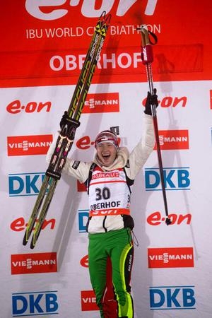 Победа Дарьи Домрачевой в спринте