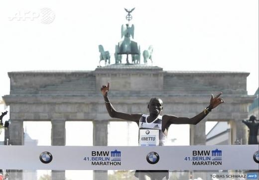 Полная трансляция марафона в Берлине(видео)