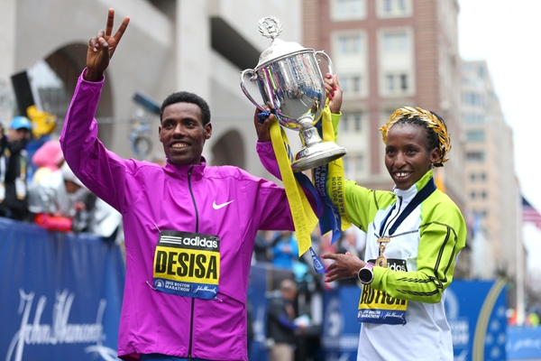 Десиса и Ротич-победители 119-го Бостонского