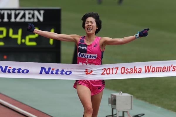 Риса Шигетомо-победитель марафона в Осаке