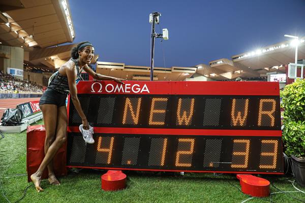 Хассан-мировой рекорд на миле (4.12,33)!