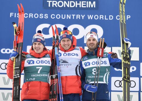 Гольберг и Йохауг выиграли Лыжный