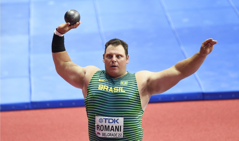 Романи-чемпион мира в толкании ядра