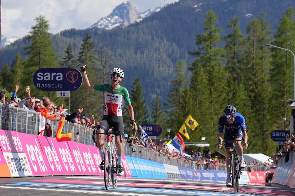 Зана выиграл восемнадцатый этап Джиро-2023